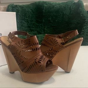 Bebe Kardashian Wedge